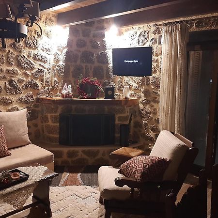 Νόστος Villa Ano Trikala Luaran gambar